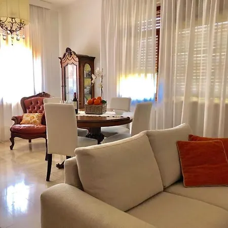 Boutique In The Heart Of